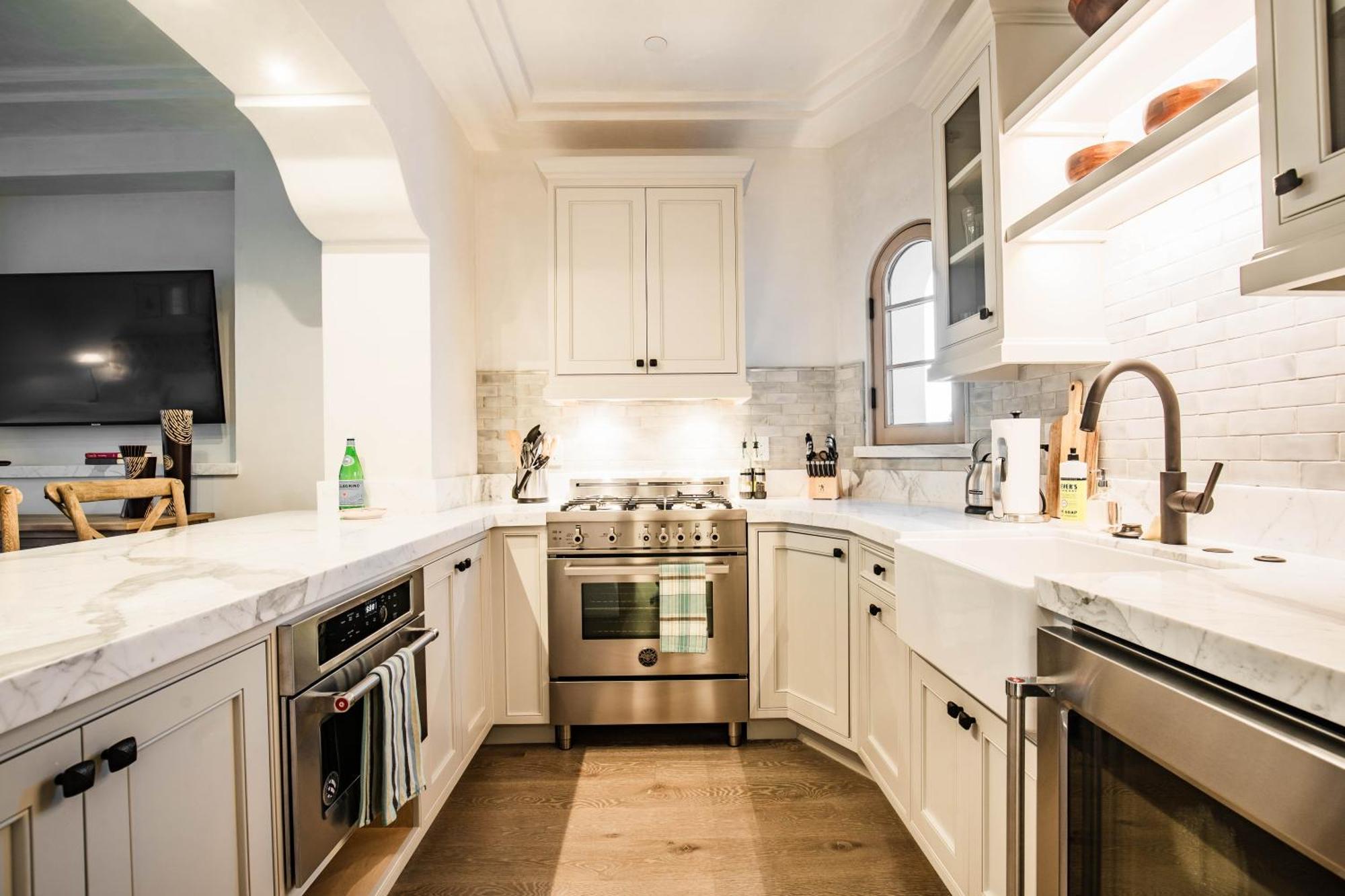 Exquisite Estately Villa Woodside 外观 照片